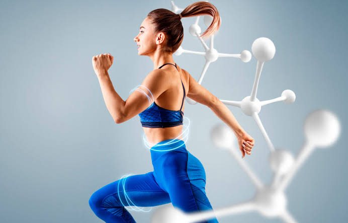 Mulher correndo com moléculas ao fundo, representando o metabolismo
